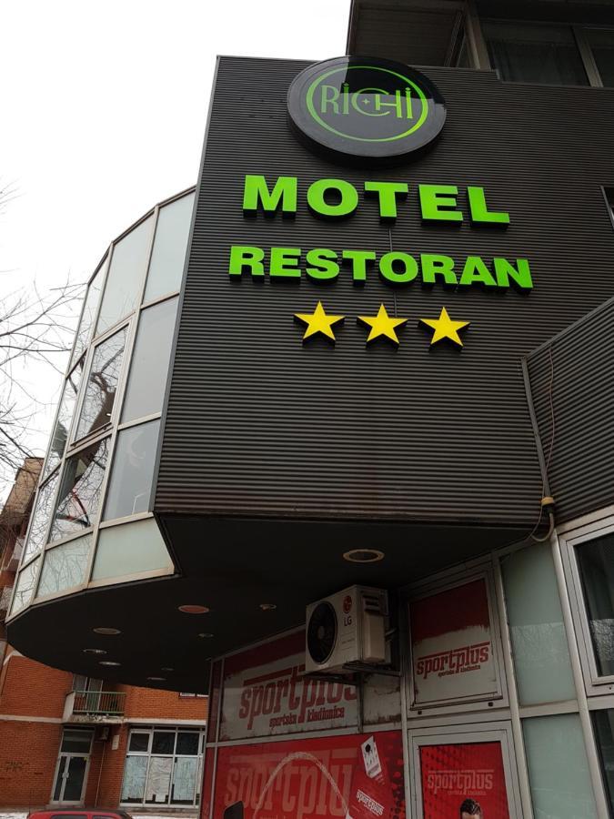 Hotel Richi Зеница Екстериор снимка