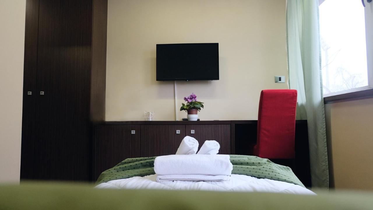 Hotel Richi Зеница Екстериор снимка