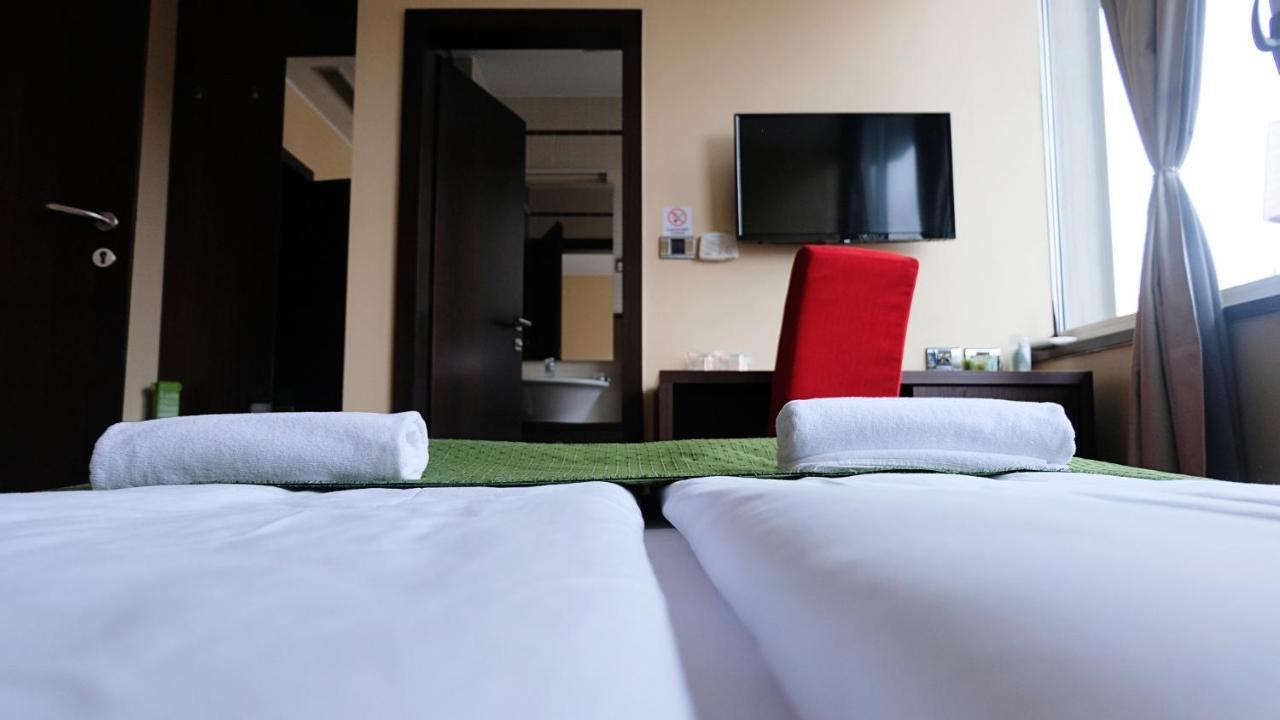 Hotel Richi Зеница Екстериор снимка